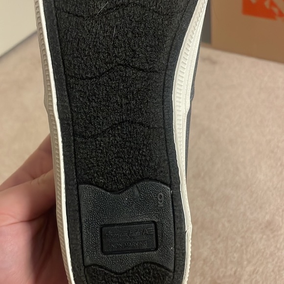 American eagle size 9 shoes - Picture 3 of 4